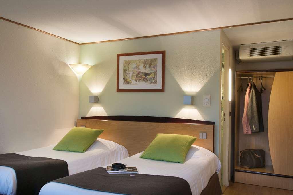 Kyriad Direct Roanne Hotel Ngoại thất bức ảnh