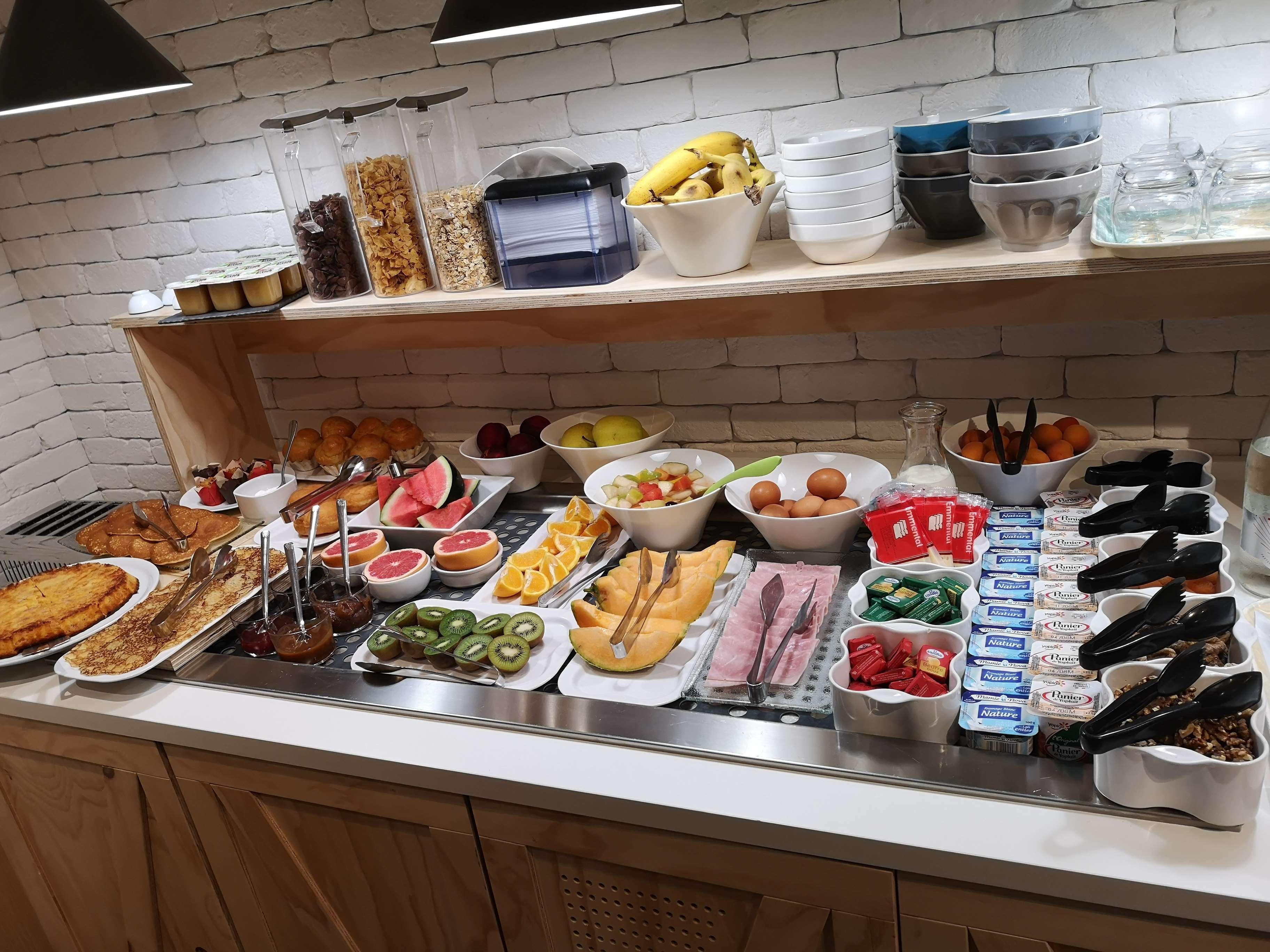 Kyriad Direct Roanne Hotel Ngoại thất bức ảnh
