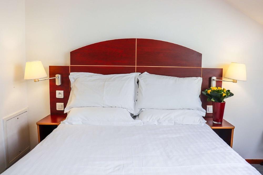 Kyriad Direct Roanne Hotel Ngoại thất bức ảnh