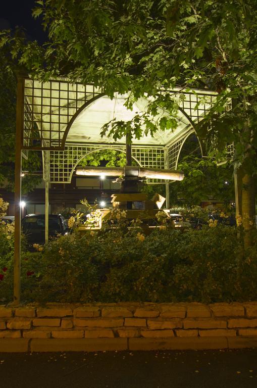 Kyriad Direct Roanne Hotel Ngoại thất bức ảnh